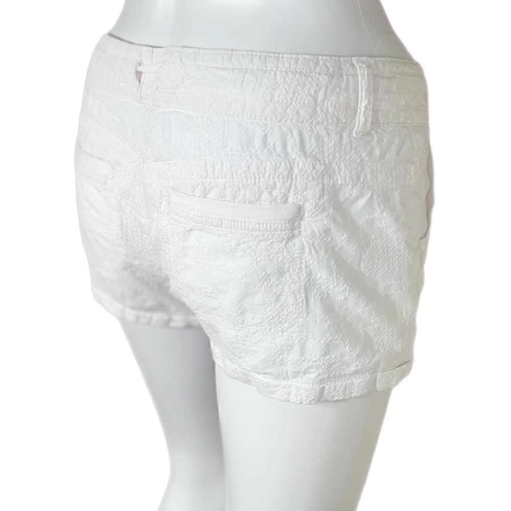 Textured Drawstring Shorts (1)